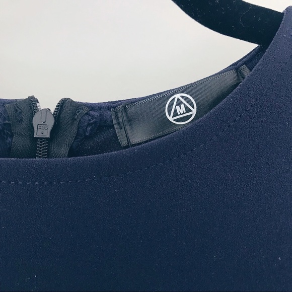 Misguided Navy Dress - Picture 3 of 4